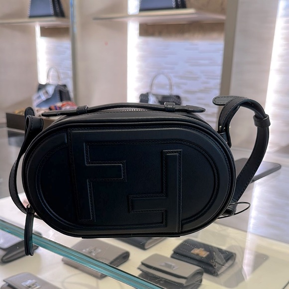 Fendi O’Lock Mini Camera Case Black leather mini bag. Brand New with Tags - Picture 6 of 6